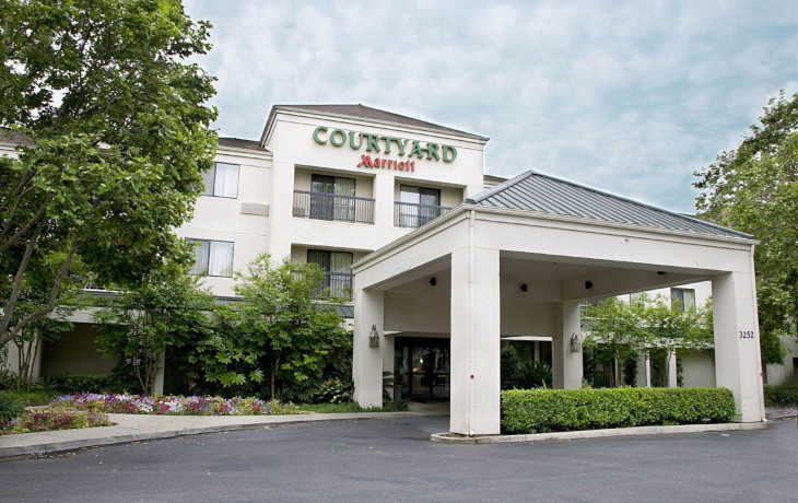 Comfort living at Courtyard by Marriott Stockton